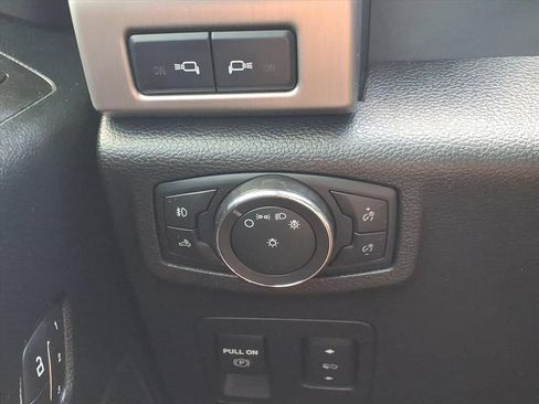 Used 2020 Ford F150 Platinum w/ Equipment Group 701A Luxury RWD image 21