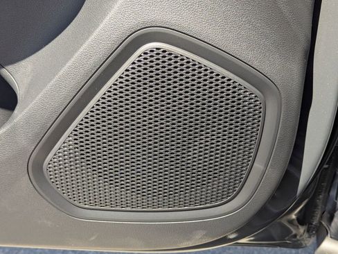 New 2025 Hyundai Venue Limited image 26