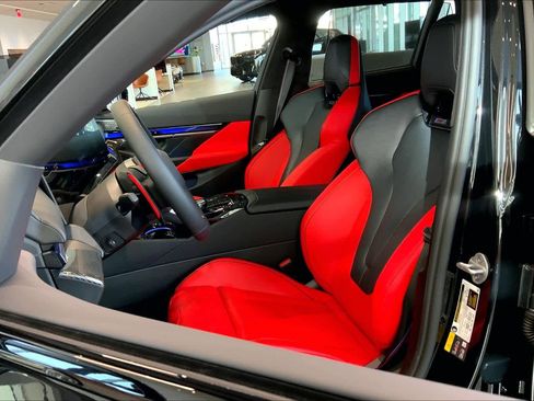 New 2026 BMW M5 Touring image 9