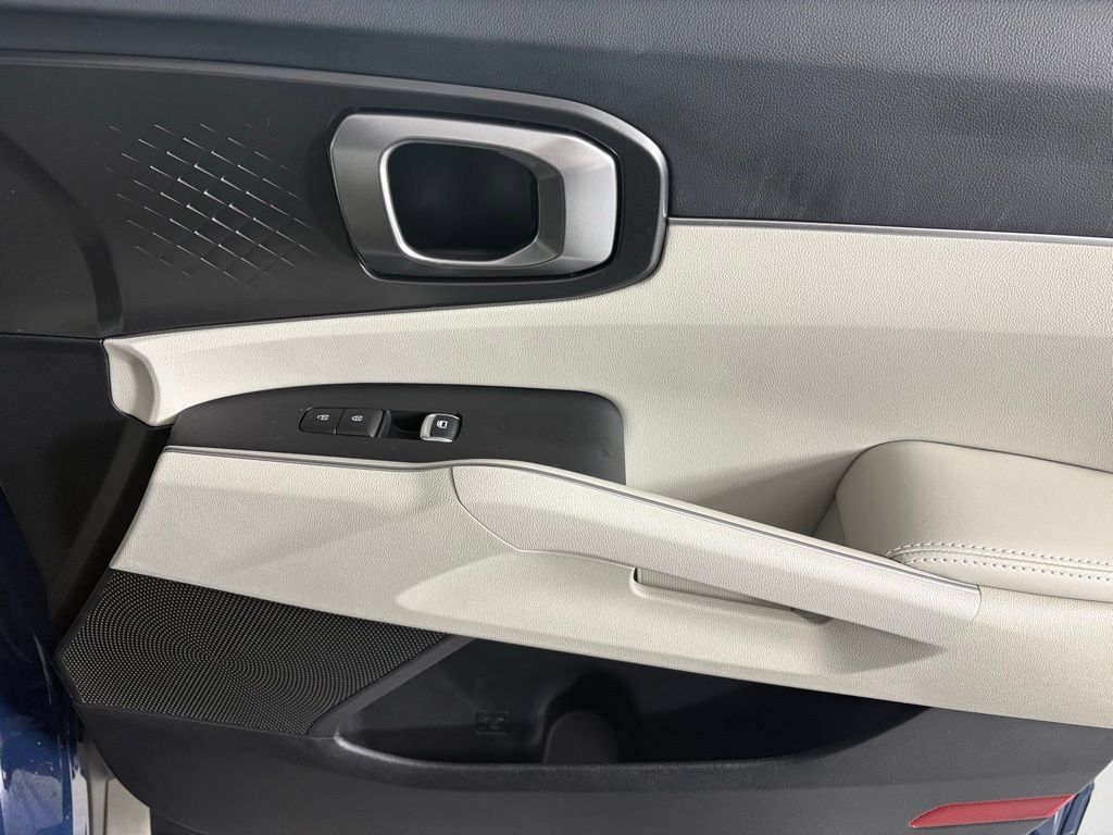 New 2026 Kia Sorento S w/ S Panoramic Sunroof Package FWD image 12