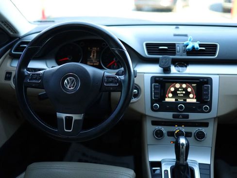 Used 2013 Volkswagen CC Sport Plus FWD image 34