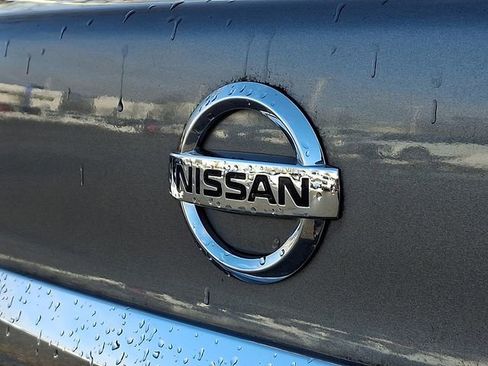 Used 2018 Nissan Sentra SV image 29