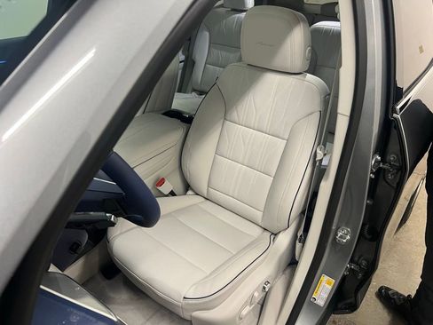 New 2026 Buick Enclave Avenir w/ Super Cruise Package image 28