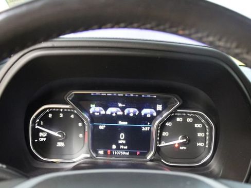 Used 2021 GMC Yukon SLT AWD/4WD image 16