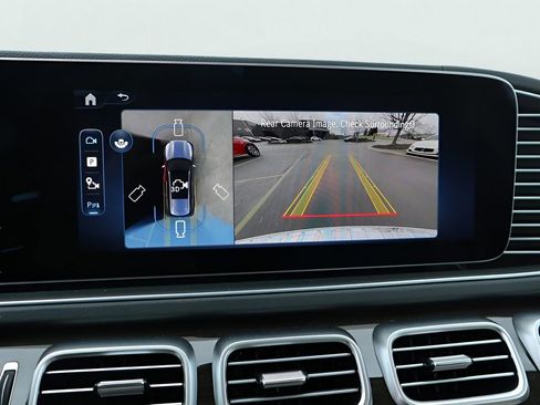 New 2026 Mercedes-Benz GLS 450 4MATIC image 51