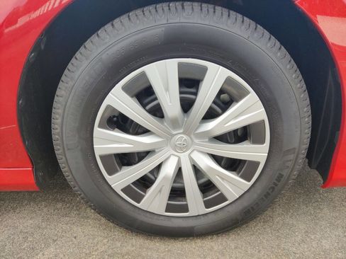 Used 2023 Toyota Camry LE image 37