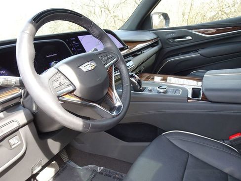 Certified 2024 Cadillac Escalade Premium Luxury w/ LPO, Floor Liner Package image 8