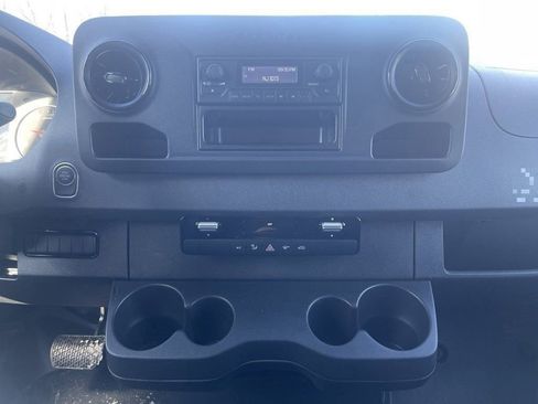 New 2025 Mercedes-Benz Sprinter 2500 image 17