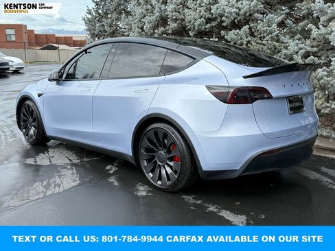 Used 2023 Tesla Model Y Performance image 9