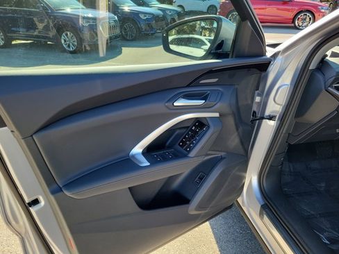 New 2025 Audi Q5 Premium Plus image 11