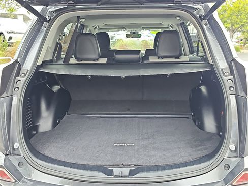 Used 2017 Toyota RAV4 Limited image 12