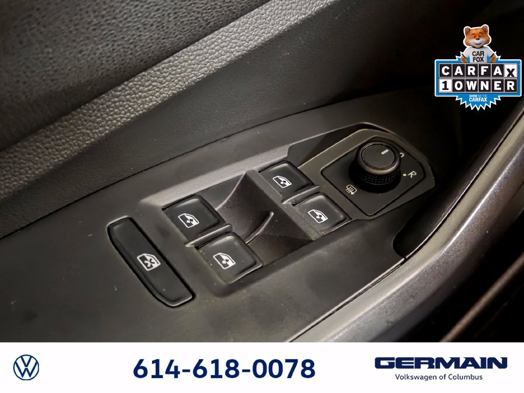 Used 2019 Volkswagen Jetta SE FWD image 28