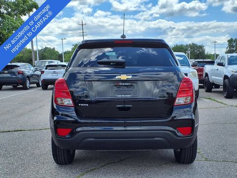 Used 2020 Chevrolet Trax LS w/ Tint and Cruise Package FWD image 7