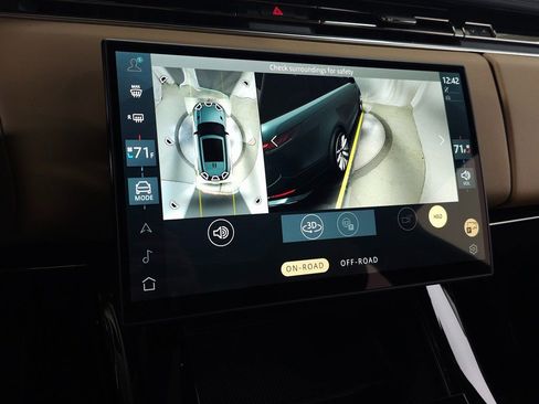 Used 2026 Land Rover Range Rover Sport Dynamic SE image 31