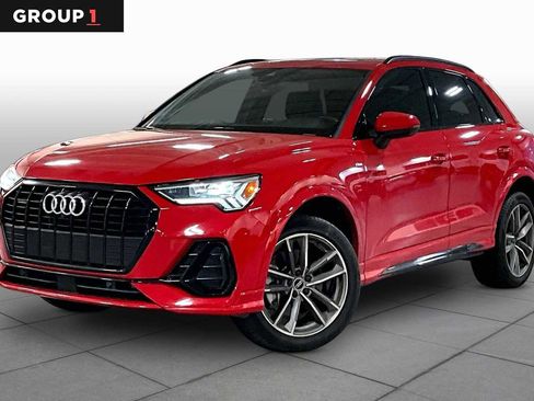Used 2024 Audi Q3 2.0T Premium Plus w/ Premium Plus Package AWD/4WD image 1