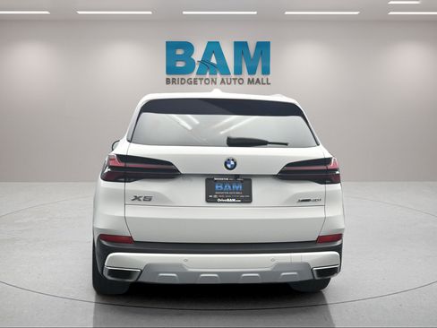 Used 2026 BMW X5 xDrive40i AWD/4WD image 5
