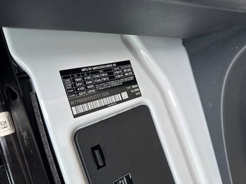 New 2025 Mercedes-Benz Sprinter 2500 image 29