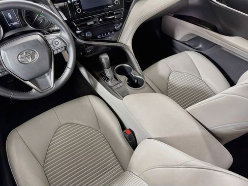 Used 2022 Toyota Camry SE FWD image 28