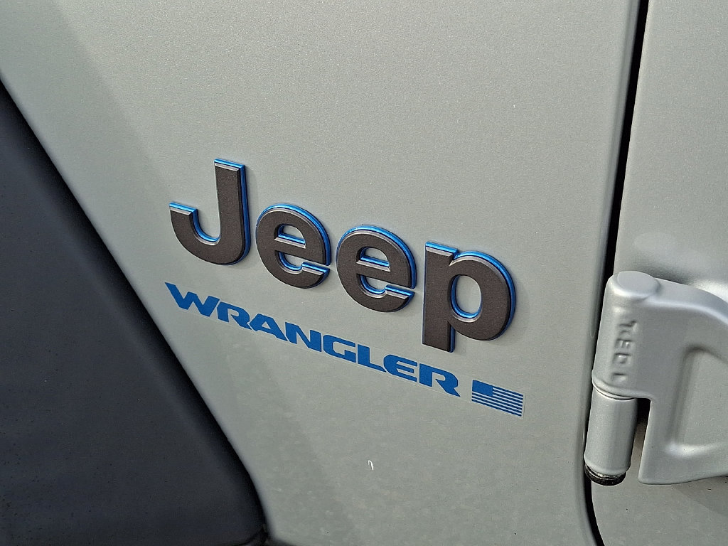Used 2024 Jeep Wrangler Unlimited AWD/4WD image 31
