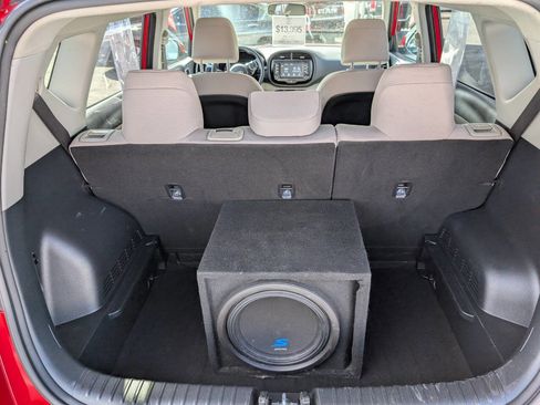 Used 2020 Kia Soul LX image 13