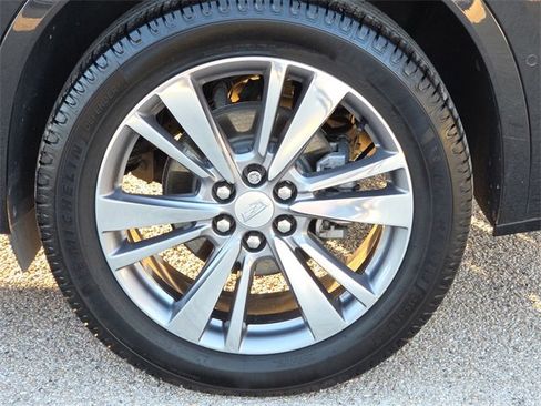 Used 2020 Cadillac XT6 Premium Luxury image 9