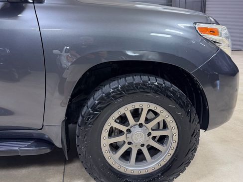 Used 2008 Toyota Land Cruiser AWD/4WD image 18