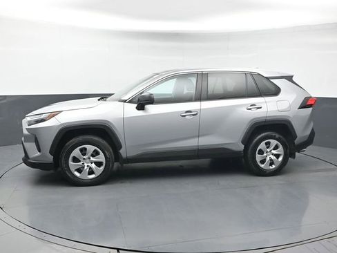 Used 2023 Toyota RAV4 LE image 2