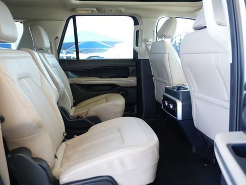 Used 2024 Ford Expedition Max Limited image 24