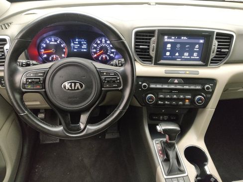 Used 2018 Kia Sportage EX image 22