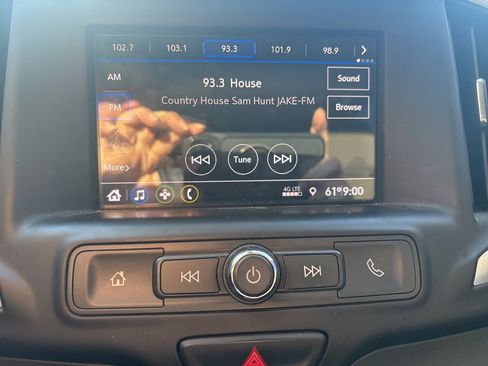 Used 2020 GMC Terrain SLE image 9