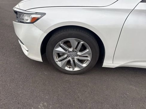 Used 2019 Honda Accord LX image 16