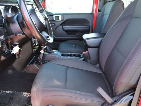 Used 2022 Jeep Wrangler Unlimited Sport AWD/4WD image 36