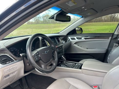 Used 2017 Genesis G80 3.8 image 15