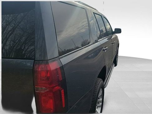 Used 2019 Chevrolet Tahoe LT image 14