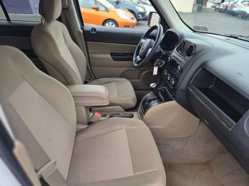 Used 2011 Jeep Patriot Sport w/ PWR Value Group FWD image 24