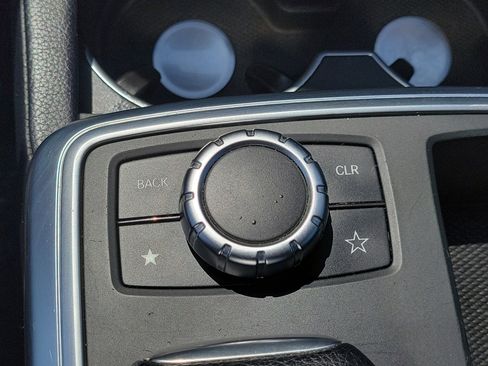Used 2012 Mercedes-Benz ML 350 BlueTEC 4MATIC image 27