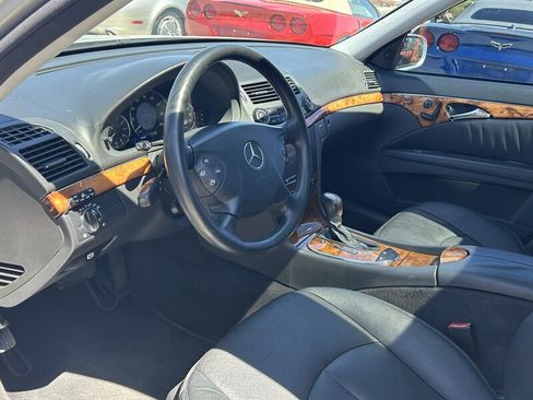 Used 2005 Mercedes-Benz E 500 Sedan image 17