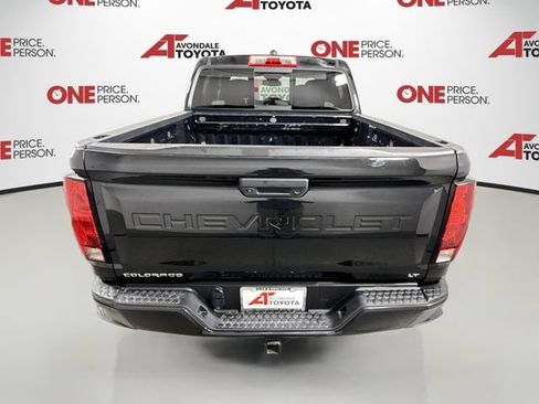 Used 2023 Chevrolet Colorado LT w/ LT Convenience Package II AWD/4WD image 6