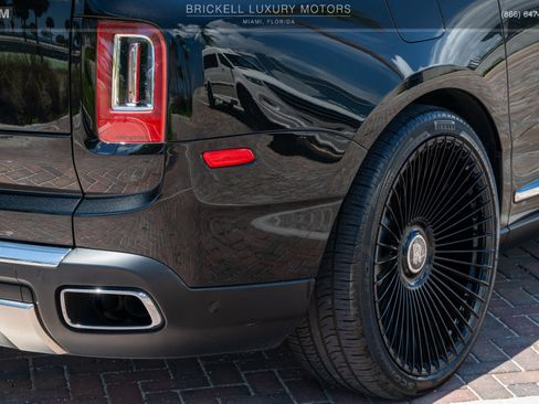Used 2022 Rolls-Royce Cullinan AWD/4WD image 57