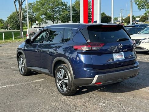 Used 2026 Nissan Rogue SL AWD/4WD image 5