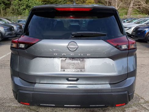 New 2026 Nissan Rogue SV image 6