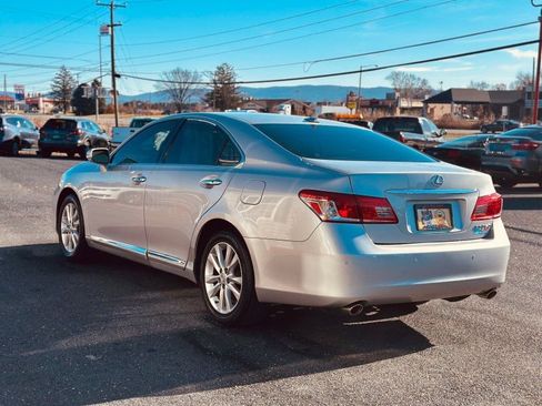Used 2011 Lexus ES 350 image 4
