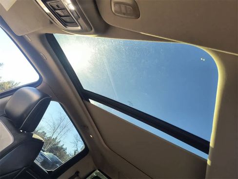 Used 2019 RAM 1500 Laramie image 21