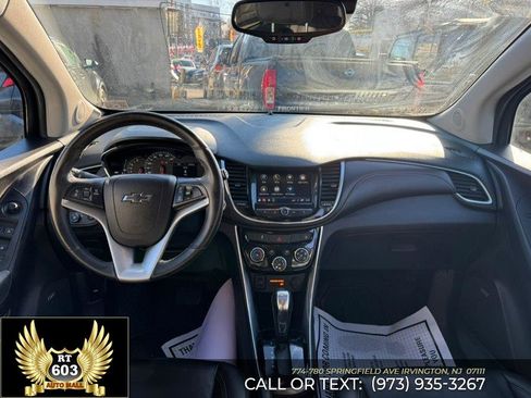 Used 2018 Chevrolet Trax Premier image 13