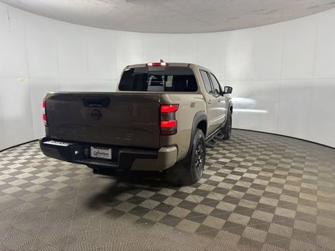 Used 2023 Nissan Frontier PRO-4X w/ Pro-4X Premium Package image 5