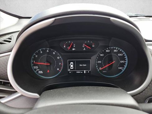 Used 2023 Chevrolet Malibu LT w/ Driver Confidence Package FWD image 13