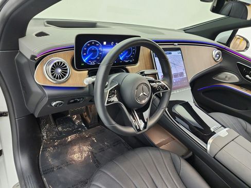 Certified 2023 Mercedes-Benz EQS 450+ 4MATIC Sedan image 9