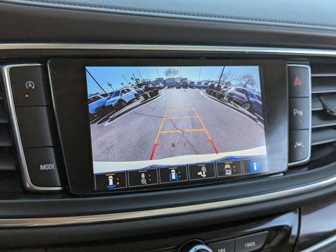 Used 2022 Buick Enclave Essence w/ Experience Buick Package image 28