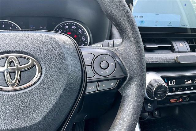 Used 2020 Toyota RAV4 XLE w/ All Weather Liner Package AWD/4WD image 15