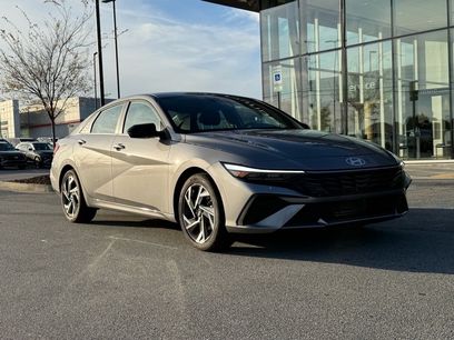 Certified 2025 Hyundai Elantra Sport